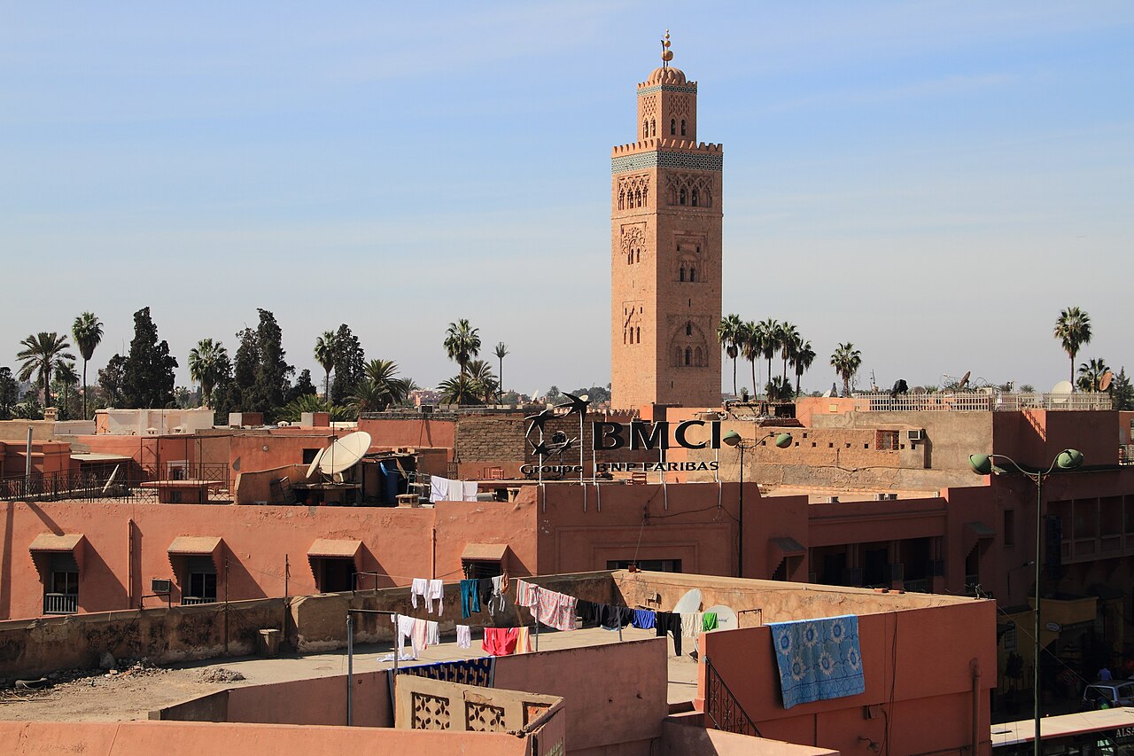 صومعة الكتبية تطل على أسطح مراكش